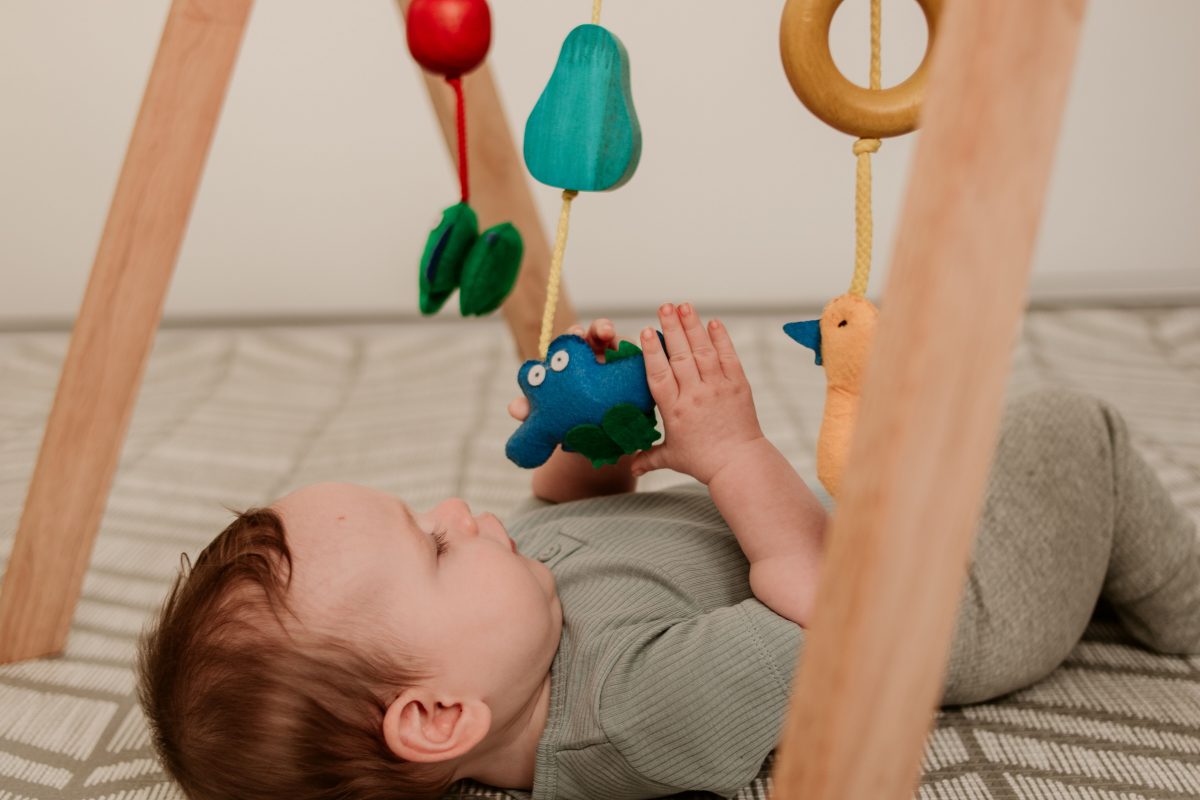 Wooden Baby Gym - Giggle Tots