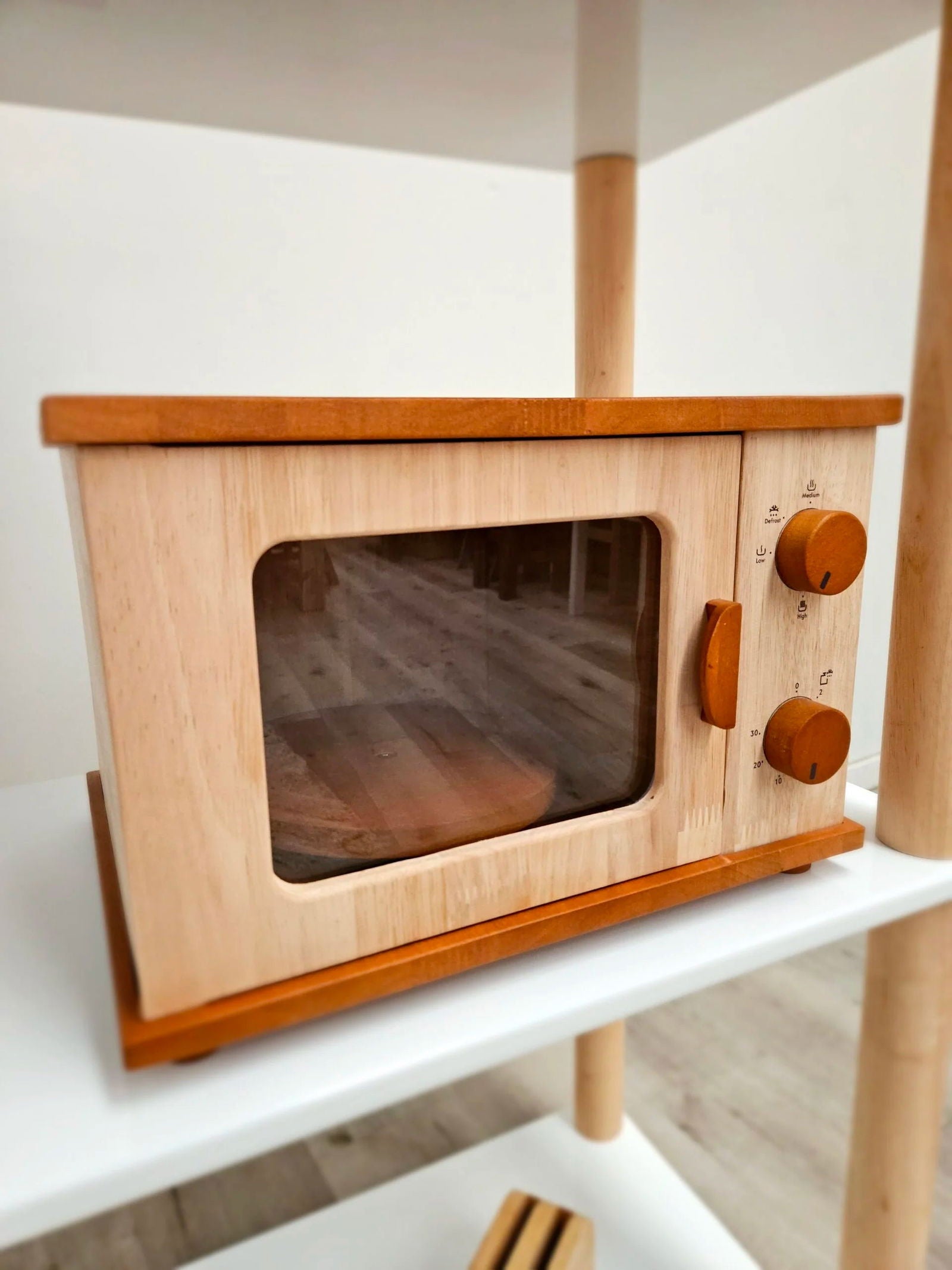 Wooden Microwave Oven - Giggle Tots